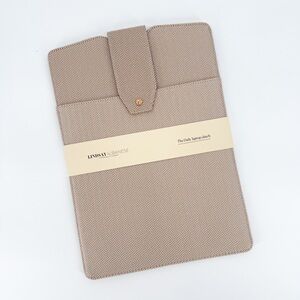 NEW Lindsay Albanese Limited Edition Daily Laptop Clutch Sleeve Herringbone